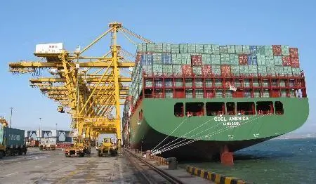 集装箱海运价值部门止跌，海运公司“自救”成功？